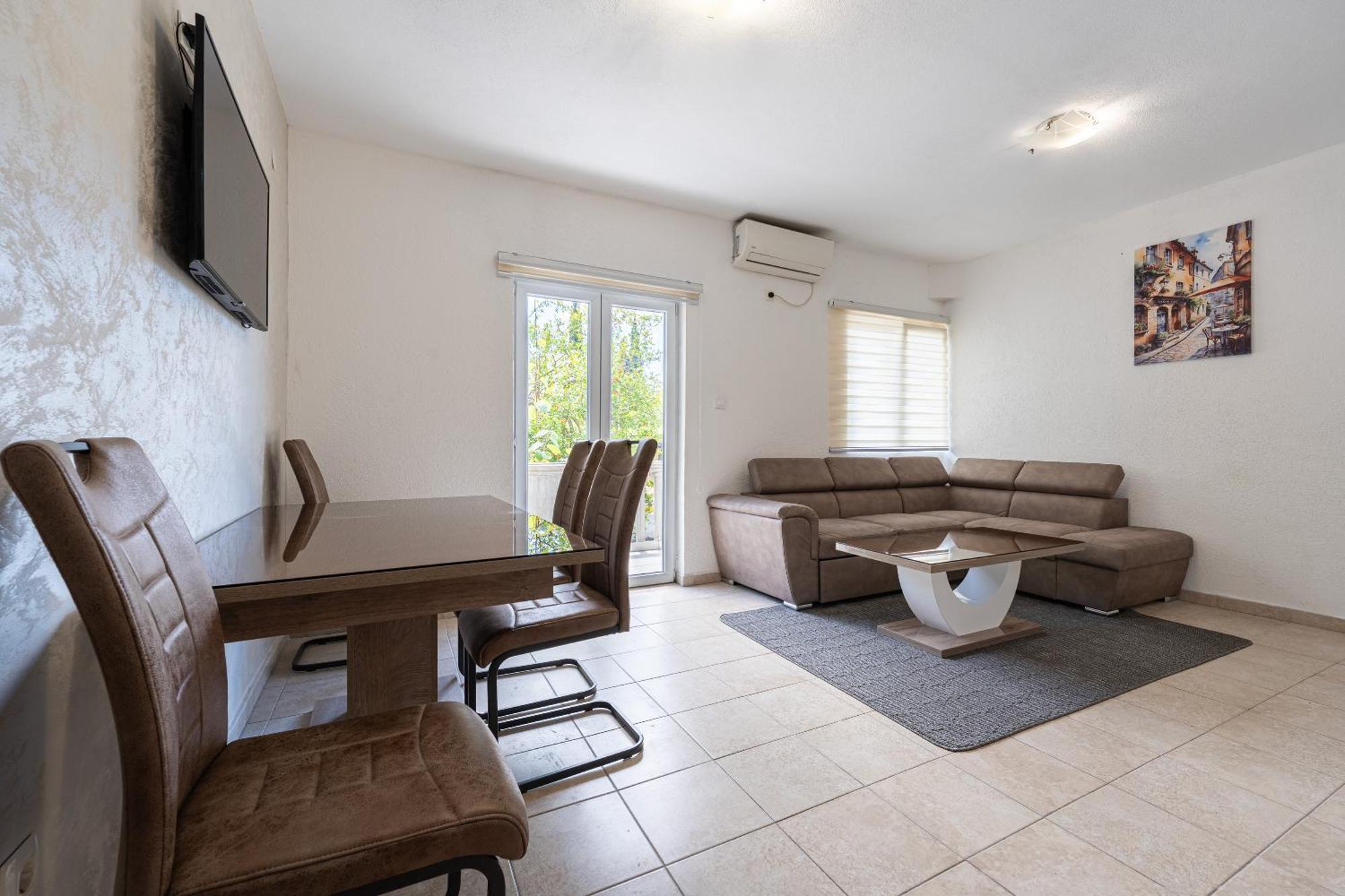 Apartments R&M Tivat Zimmer foto