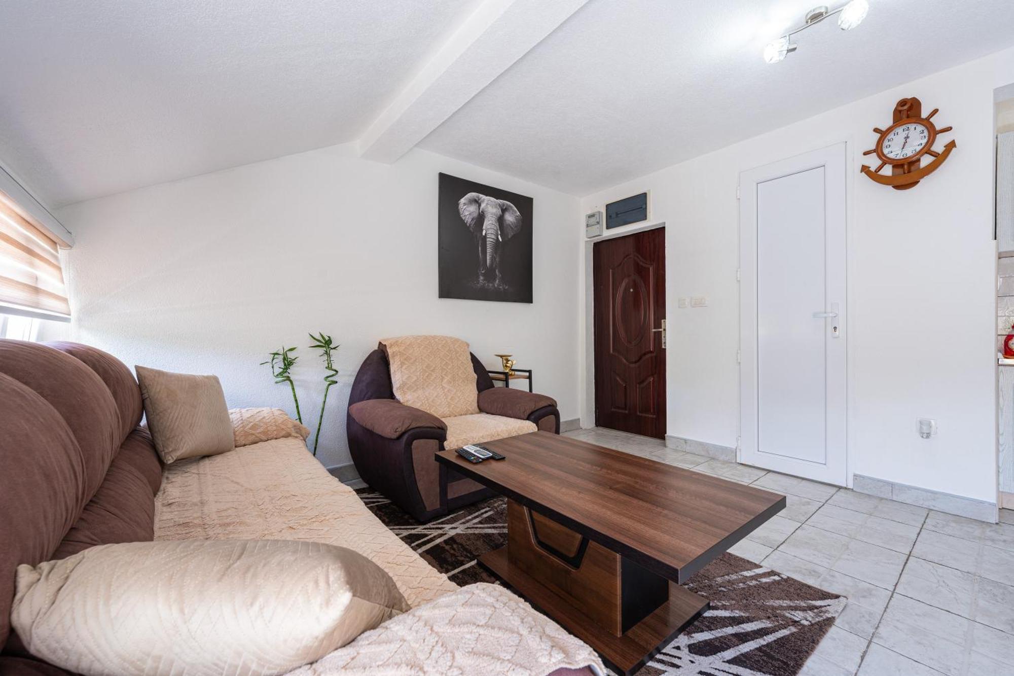 Apartments R&M Tivat Zimmer foto